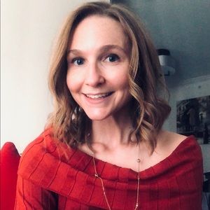 Meet your Posher, Rebecca